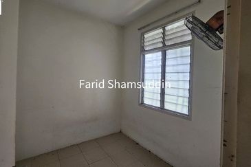 BANDAR SAUJANA PUTRA SP7