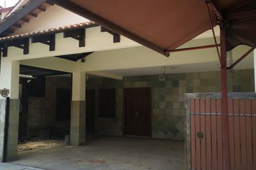 Jalan Pantai Murni 4