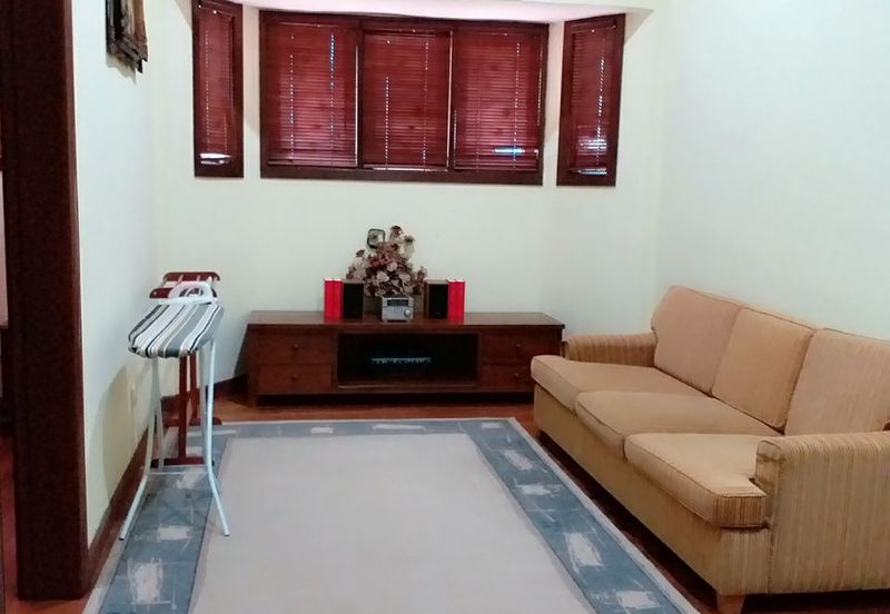 Jalan Pantai Murni 4