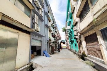 Jalan Bandar @ Taman Melawati