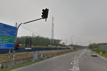 Gadong Jaya, Corner Lot Agricultural Land for Sale