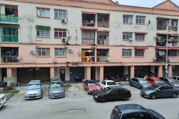 Alpha Arena, Taman Putra Perdana