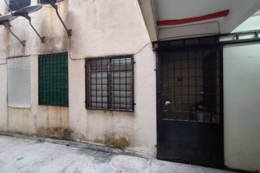 Alpha Arena, Taman Putra Perdana