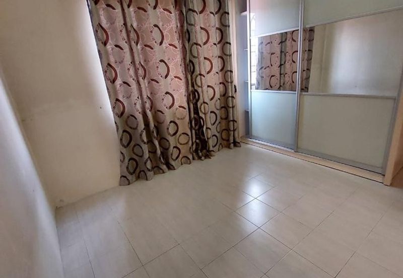 Suria Apartment, Taman Medan, Petaling Jaya