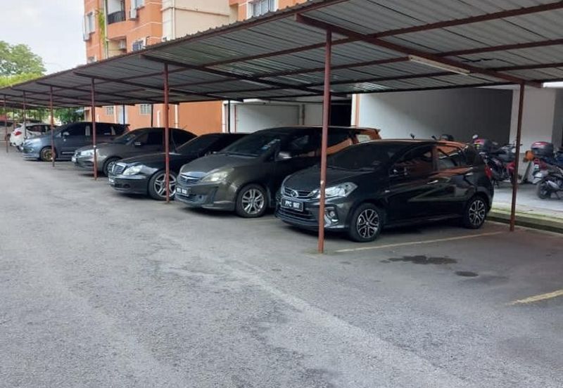 Suria Apartment, Taman Medan, Petaling Jaya