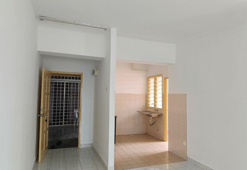 Apartment Mawar, Bandar Baru Sentul, walking distance to LRT