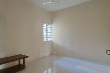 Taman Pinggiran Pelangi