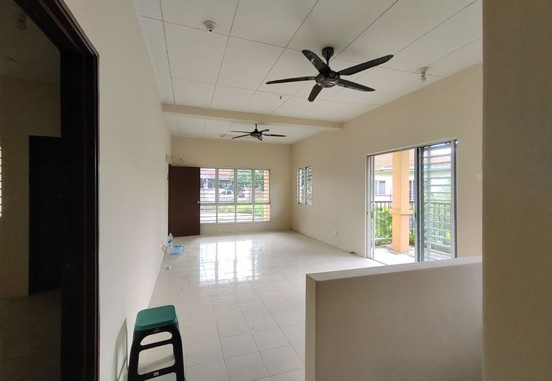 Taman Pinggiran Pelangi