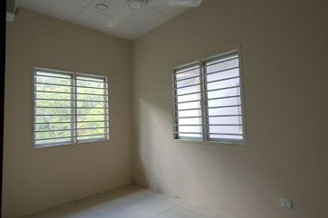 Taman Pinggiran Pelangi