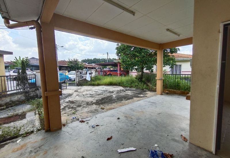 Taman Pinggiran Pelangi