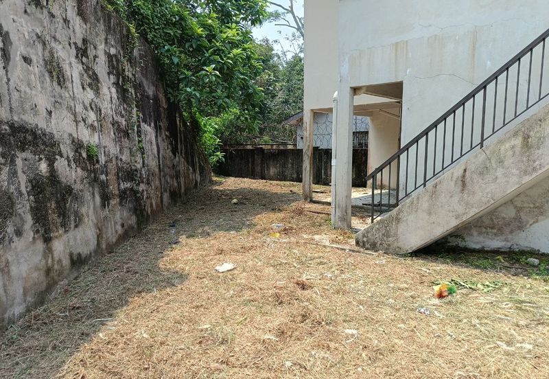 Taman Pinggiran Pelangi