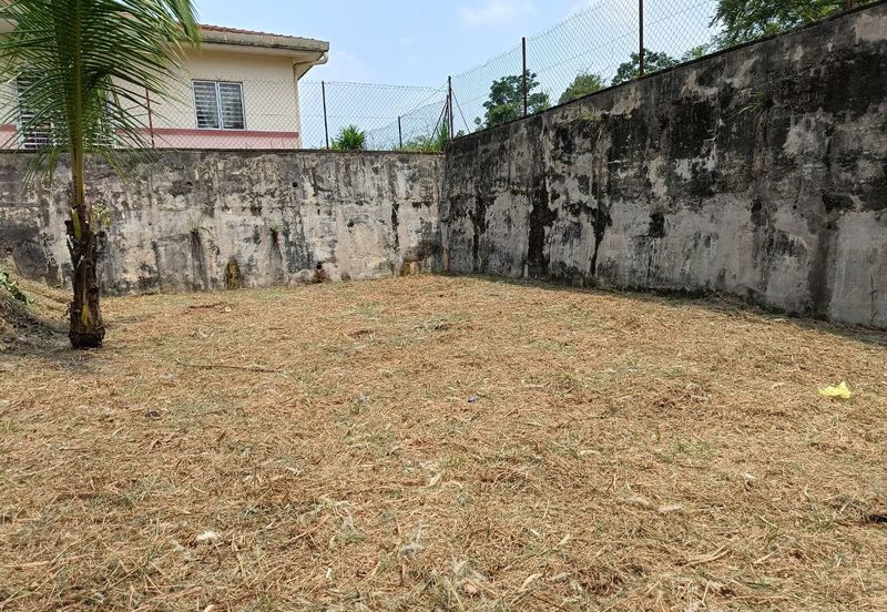 Taman Pinggiran Pelangi