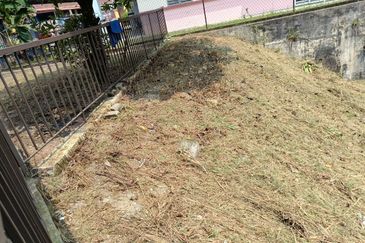 Taman Pinggiran Pelangi