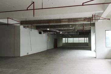 Warehouse and Office space @ Bukit Jelutong 