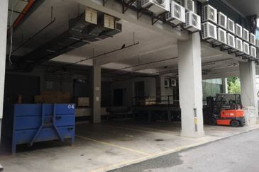 Warehouse and Office space @ Bukit Jelutong 