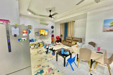 City Garden Palm Villa Condominium