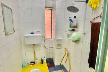 City Garden Palm Villa Condominium