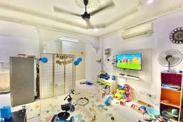 City Garden Palm Villa Condominium