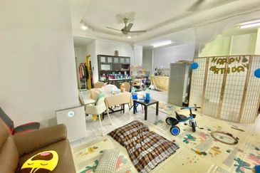 City Garden Palm Villa Condominium