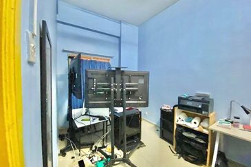 City Garden Palm Villa Condominium