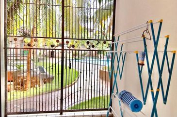 City Garden Palm Villa Condominium