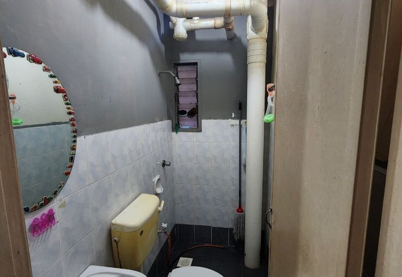 Sri Hijauan, Ukay Perdana