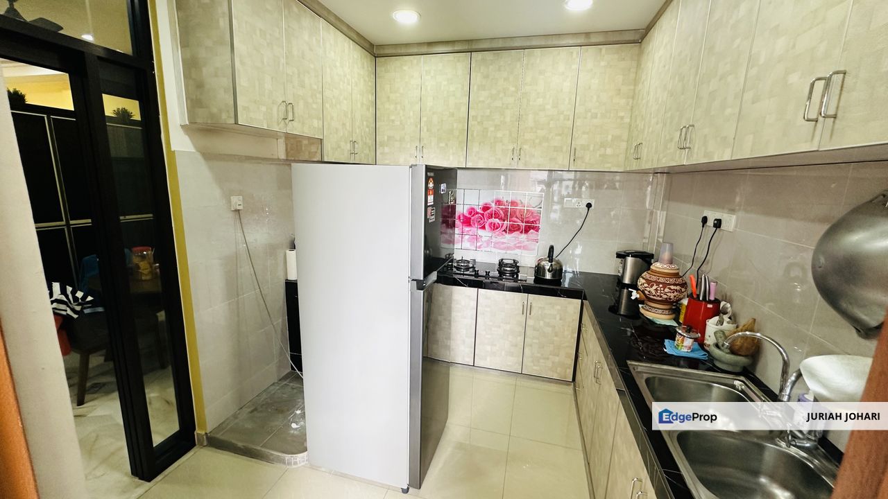 Fully Renovated, Sunway Court near Subang , Selangor, Bandar Sunway