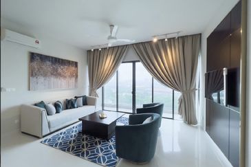 Pavilion Embassy Residence