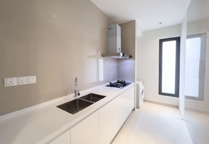 Pavilion Embassy Residence