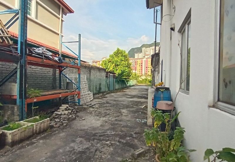 Taman Villa Laksamana