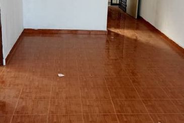 Rumah Pangsa Impian, Bandar Saujana Putra