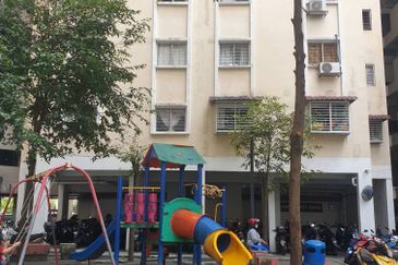 Pangsapuri Bukit Baru