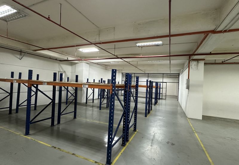 Warehouse and Office space @ Bukit Jelutong 