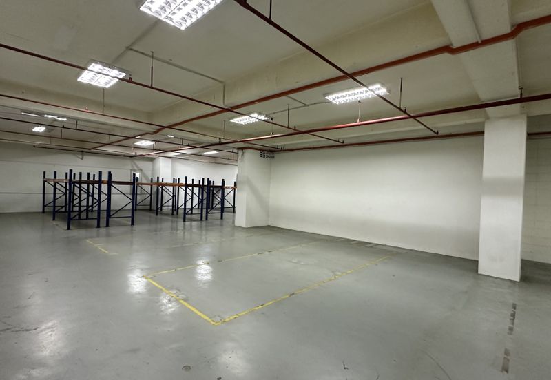 Warehouse and Office space @ Bukit Jelutong 