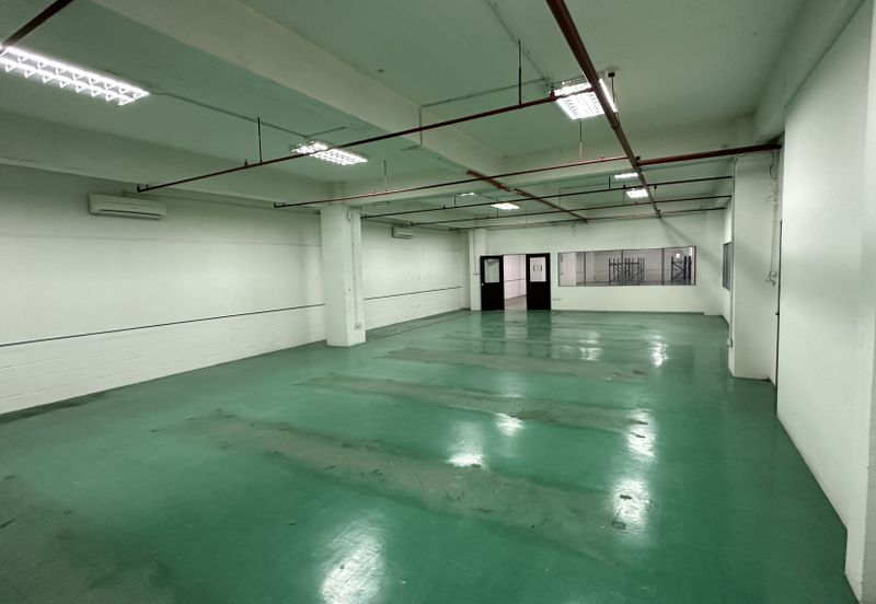 Warehouse and Office space @ Bukit Jelutong 