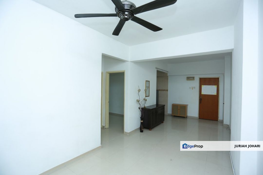 Facing POOL, Sentral Condo @ kepong, Kuala Lumpur, Kepong