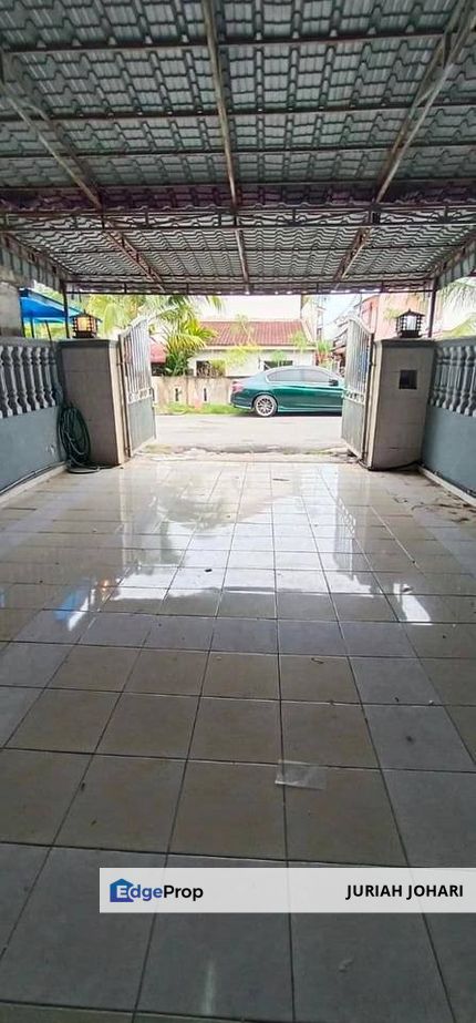 Kajang, 2 storey Taman Kantan Permai for SALE, Selangor, Kajang