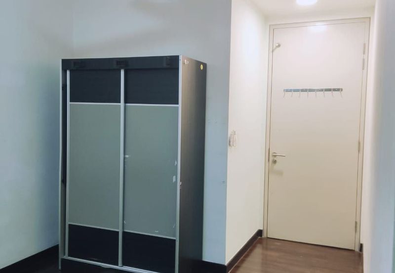 Paloma @ Tropicana Metropark