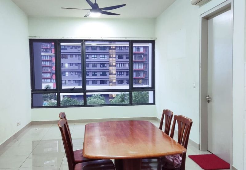 Paloma @ Tropicana Metropark