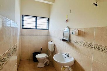 Puncak Alam, Taman Alam Perdana Corner lot 2 Storey for Sale