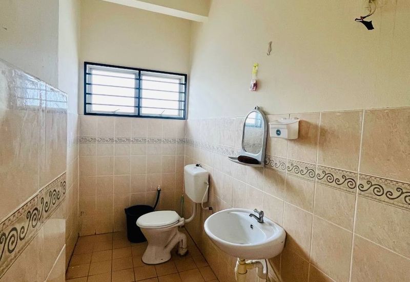 Puncak Alam, Taman Alam Perdana Corner lot 2 Storey for Sale