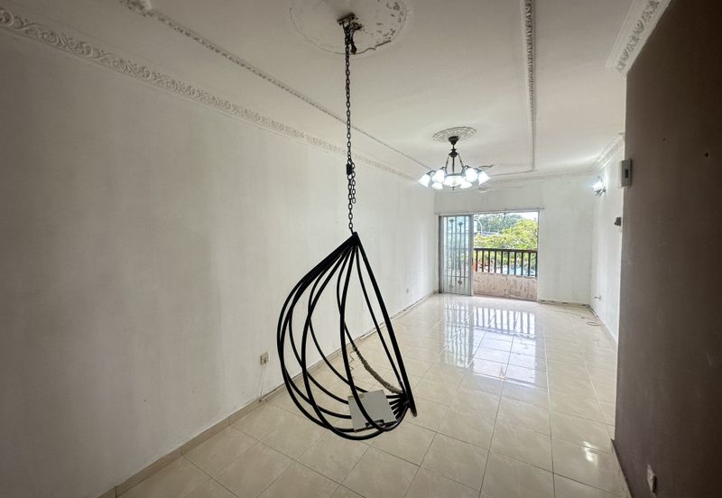 Desa Perangsang Apartments (Block D & E)