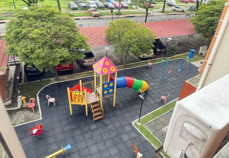 Desa Perangsang Apartments (Block D & E)