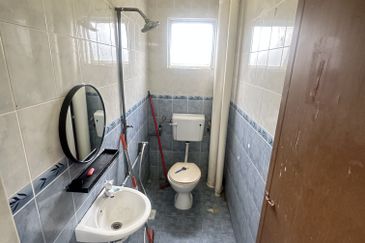 Desa Perangsang Apartments (Block D & E)