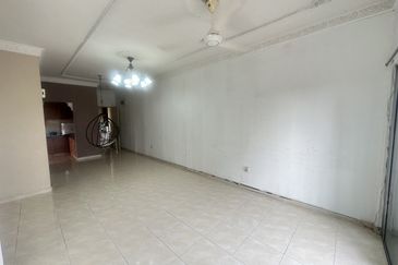 Desa Perangsang Apartments (Block D & E)