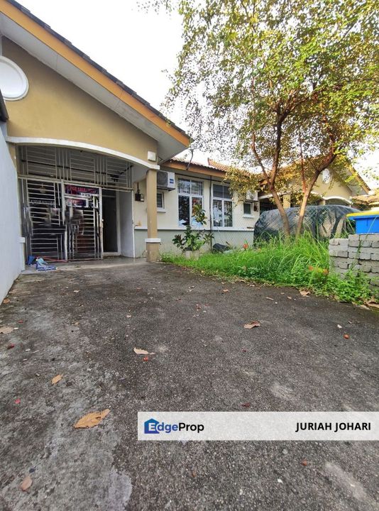 Bandar Saujana Putra, Single Storey FACING OPEN for Sale, Selangor, Jenjarom
