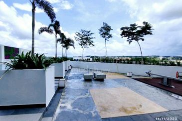 Avia Plus Apartment, Bandar Country Homes