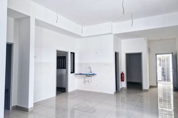 Avia Plus Apartment, Bandar Country Homes