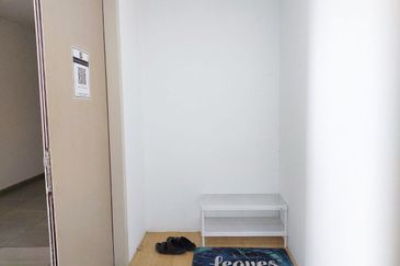 Kenwingston Square Garden