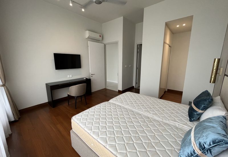 Oxford Residences @ Pavilion Embassy